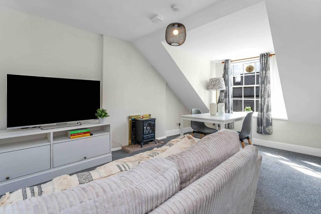 Stylish 1 Bedroom Apartment EDI Kültér fotó